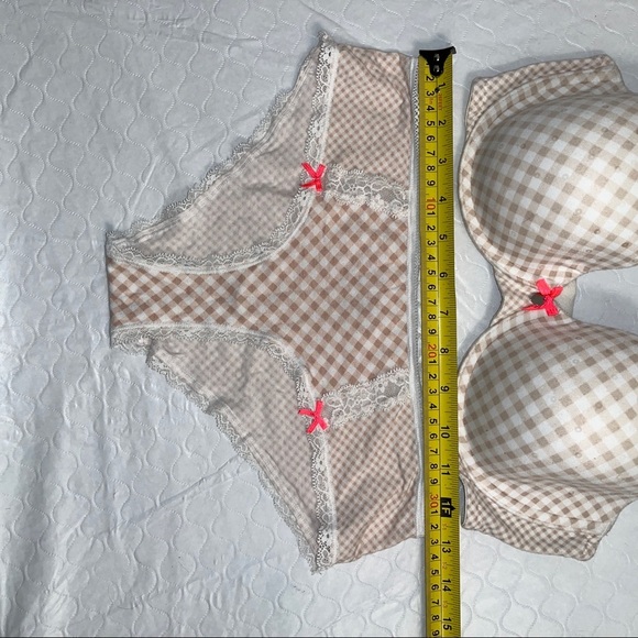 Victoria’s Secret lined perfect coverage checkered bra and hiphugger panty - Picture 6 of 16